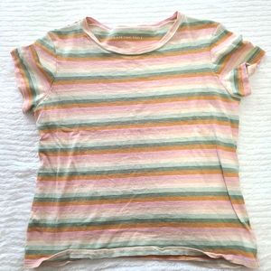 AMERICAN EAGLE size S CROPED tee-shirt